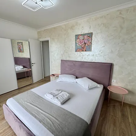 Solid Melody Apartment Mamaia